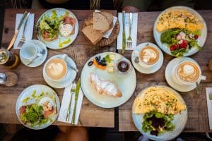 Überall ein tolles Frühstück: Pforzheim hat viele tolle Möglichkeiten wie Cafés oder Restaurants, in denen du frühstücken kannst.